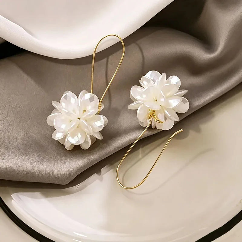Hot Trend DIY Design Petal Ball Pearl Earrings For Women, Perfect Ornament For Travel Party Banquet Holiday Outfit