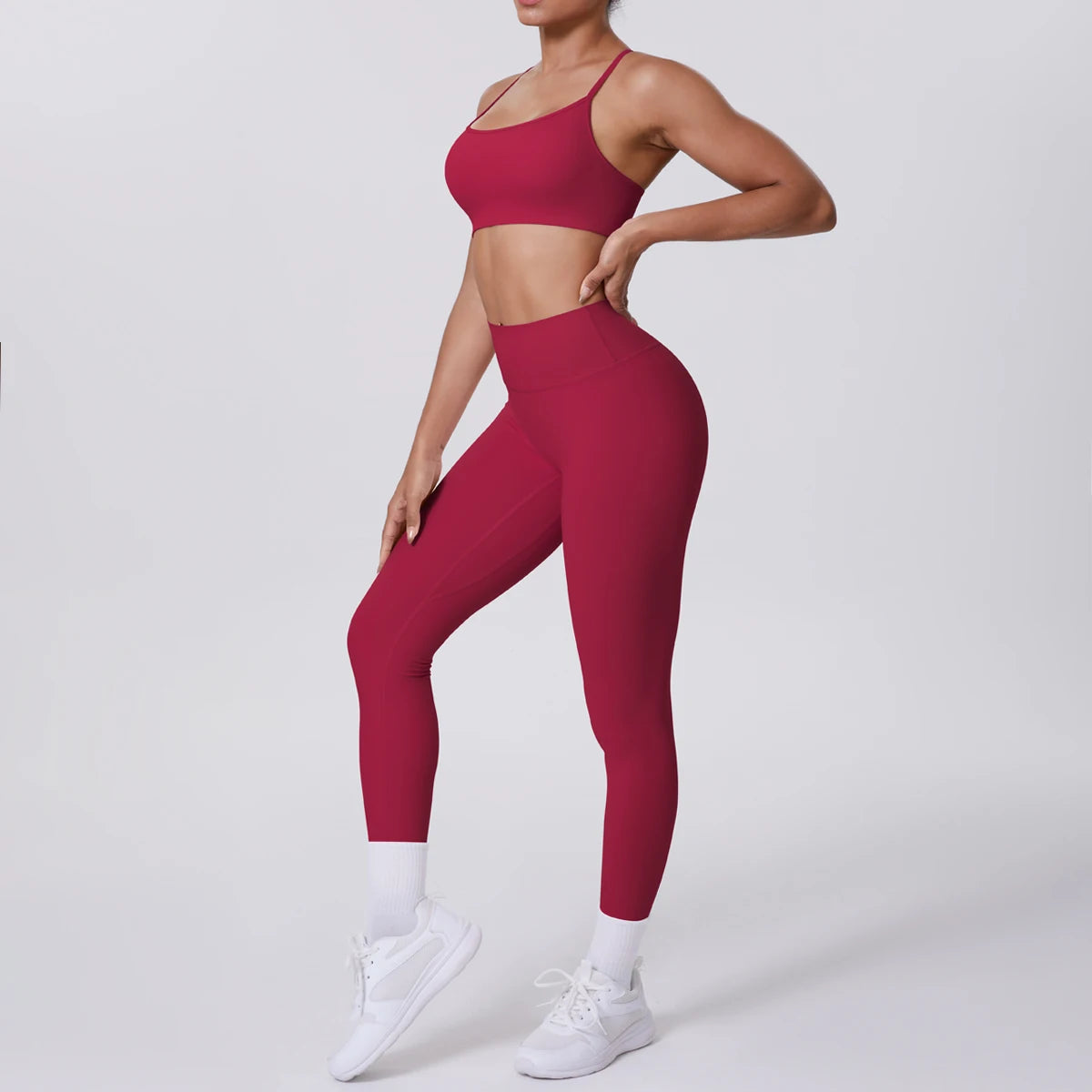 Seamless Yoga Suit – High-Impact Bra & Peach Lift Pants