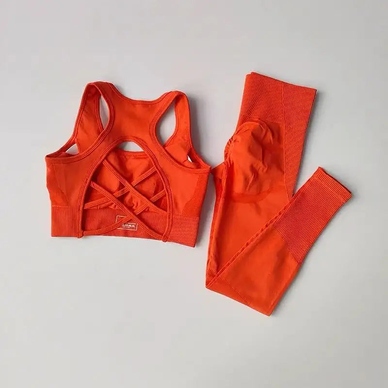 2-Piece Fitness Set – Racerback Bra & Leggings