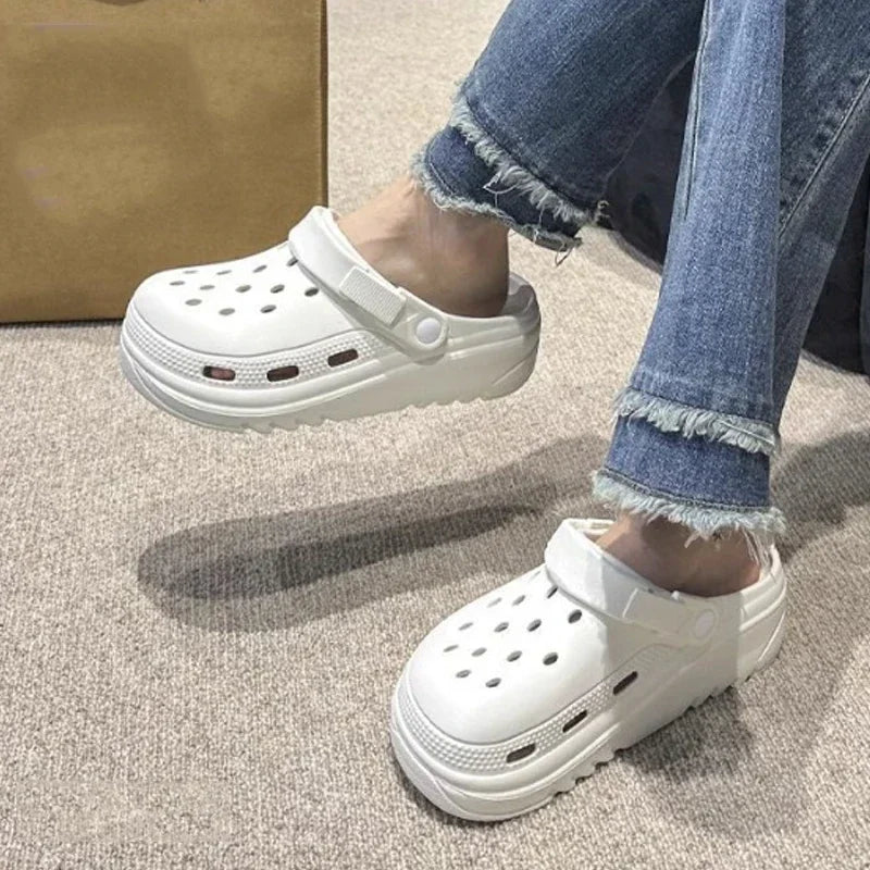 Women Slippers  New Arrival Summer EVA Soft-soled Slides Sandals Indoor Outdoor Walking Beach Shoes Flip Flops Mens Shoes