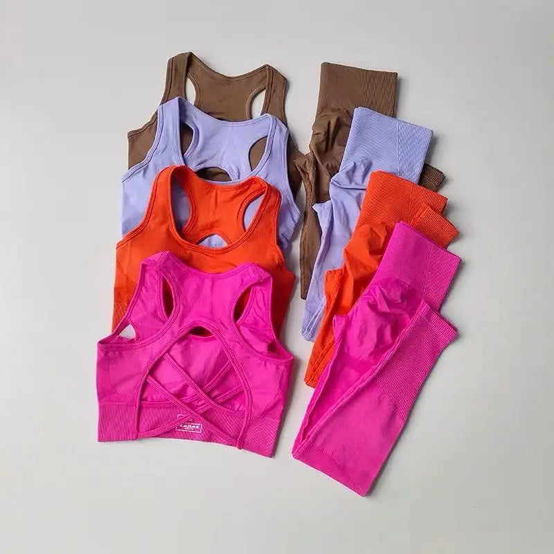 2-Piece Fitness Set – Racerback Bra & Leggings