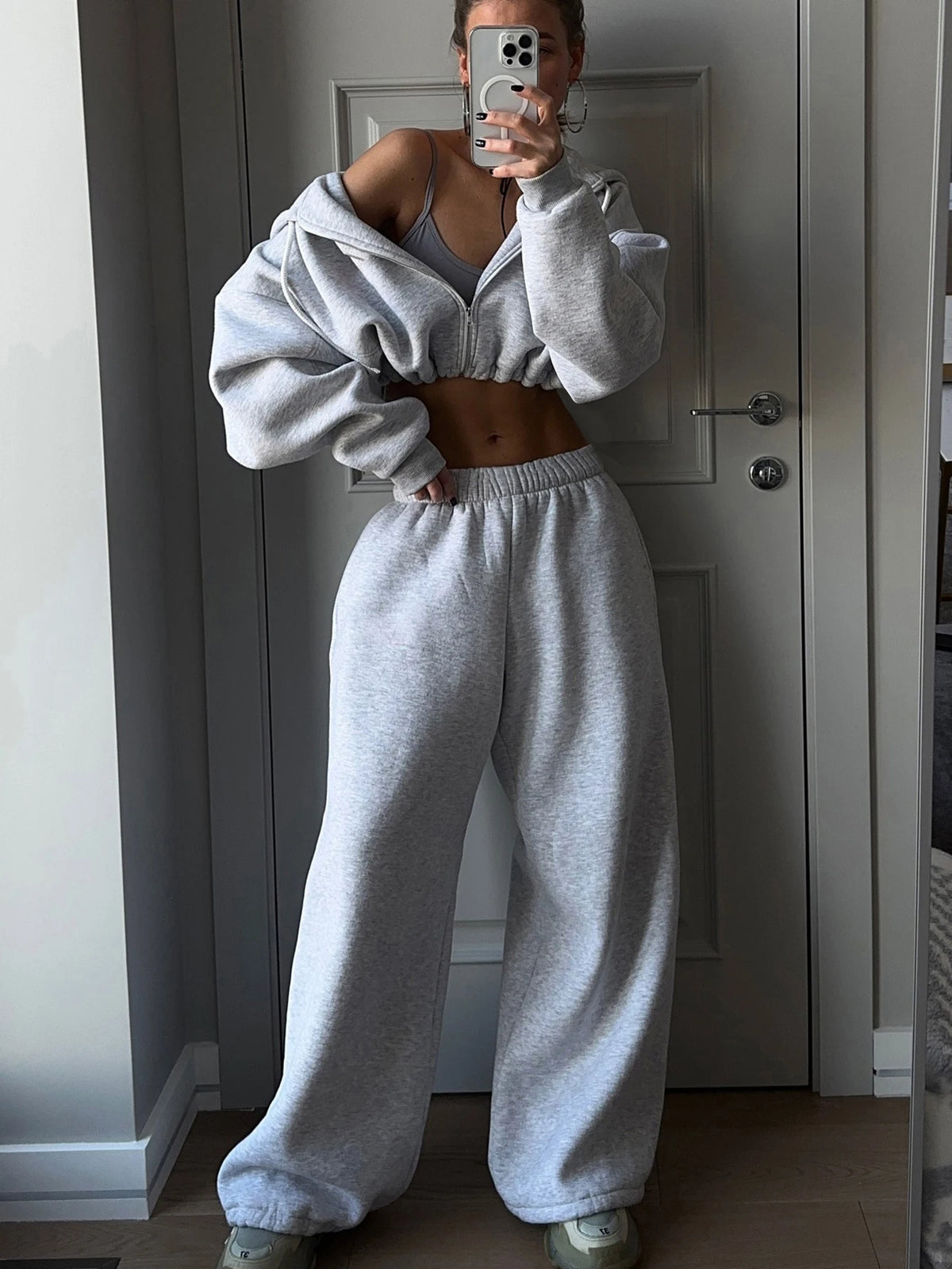 Luxe Tracksuit Set – Long Sleeve Sweatshirt & Joggers