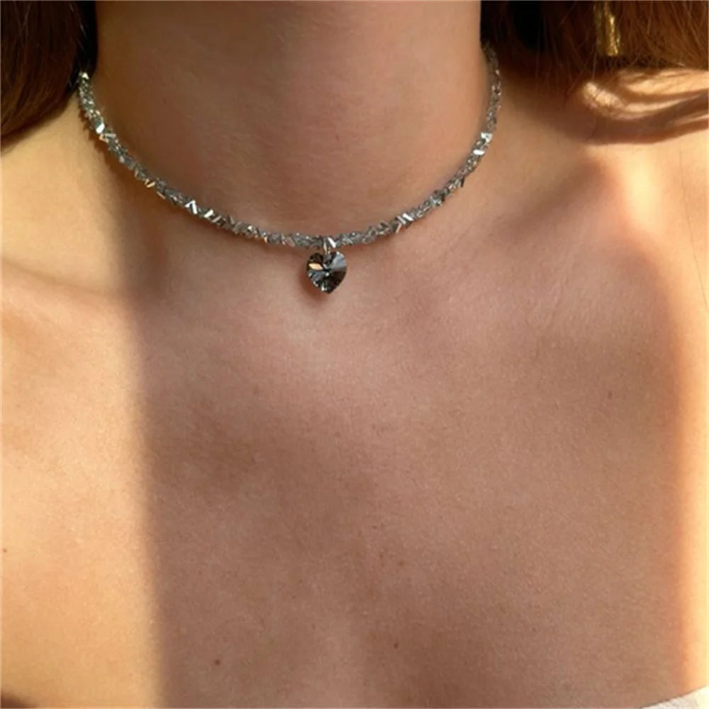 Fashion Vintage Sexy Zircon Heart Pendant Necklace For Women