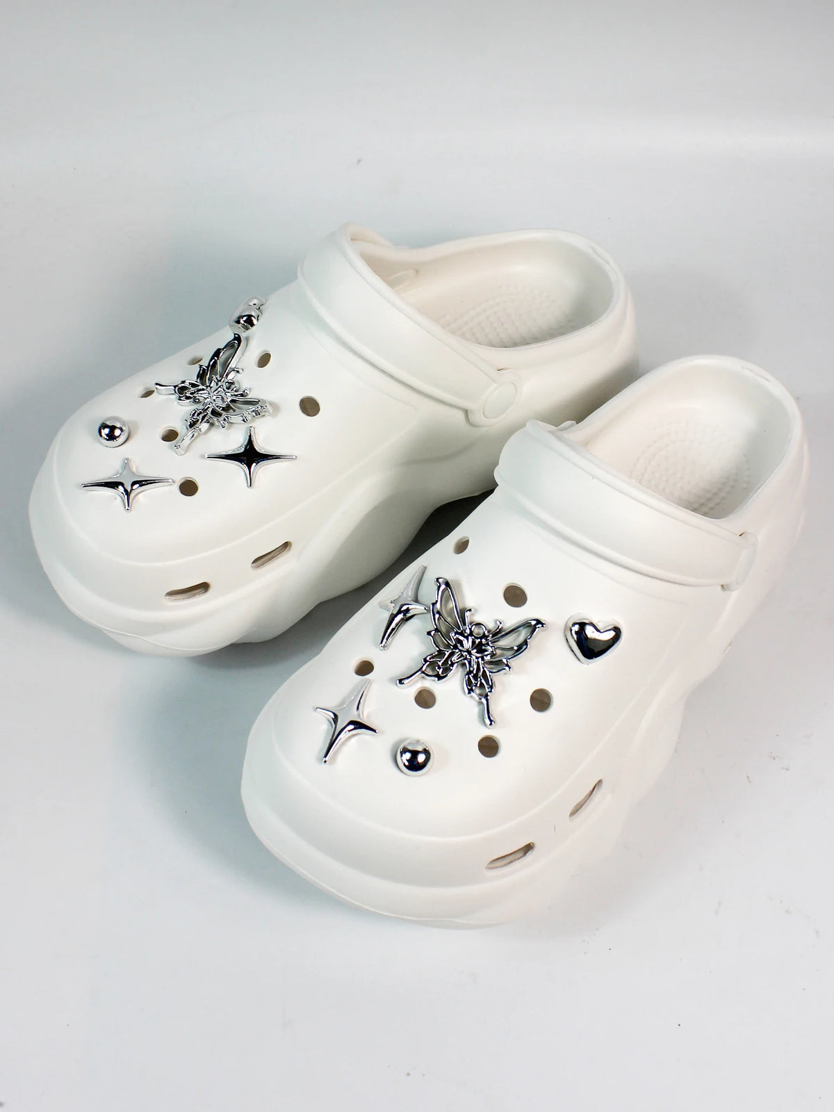 Women DIY Silver Butterfly-Knot Fashion Bow Decor Clogs Summer Sping Autumn Beach Sandals Cave Hole Garden Shoes Students Girls
