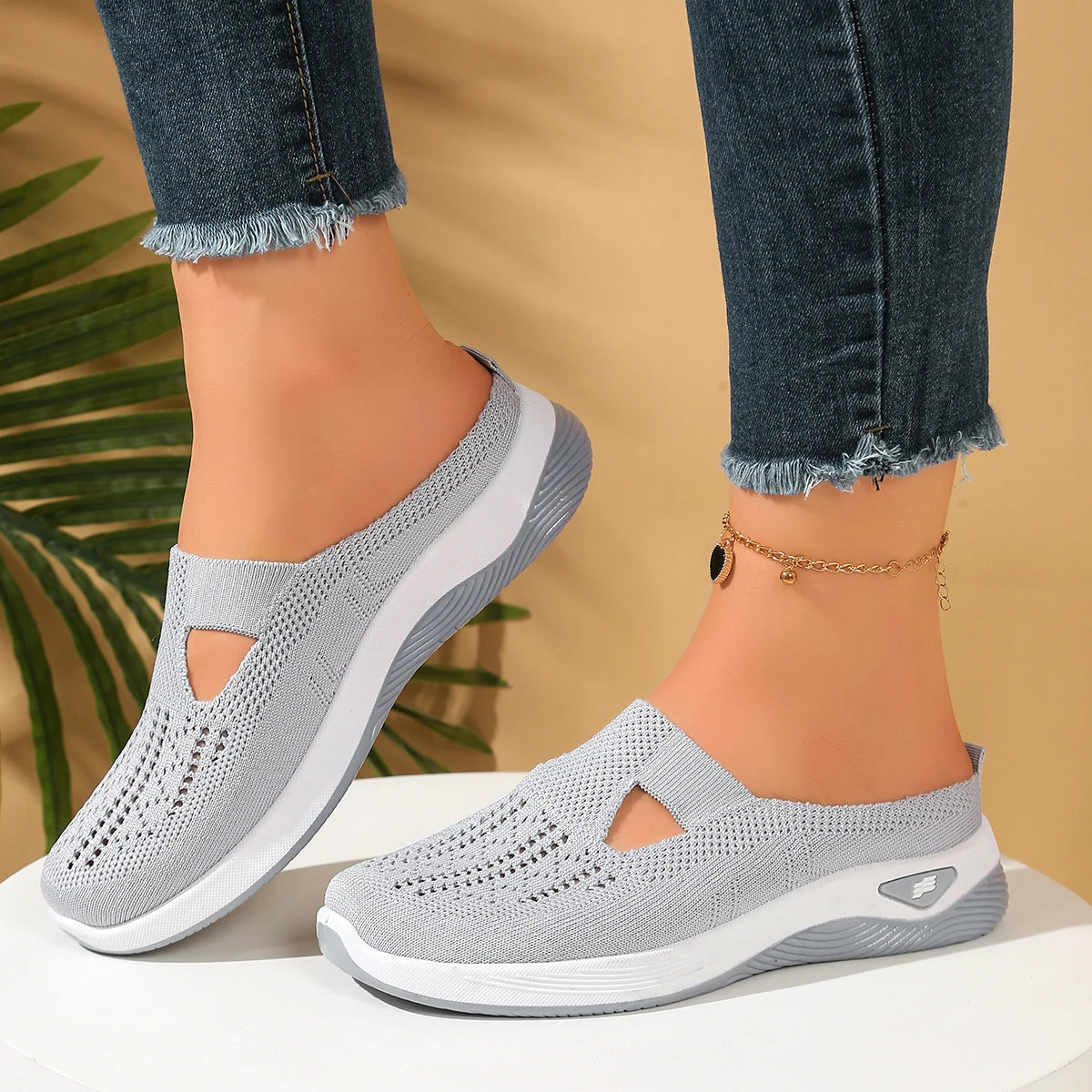 Women Shoes Convenient and Comfortable at Home, One Foot with a Vent and Half Slipper Women's Summer Shoes  Shoes