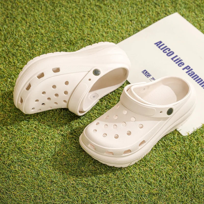 Women's Slippers Summer New in Fashionable Breathable Thick Bottom Heightening Anti-slip Couples Beach Shoes Comfortable EVA