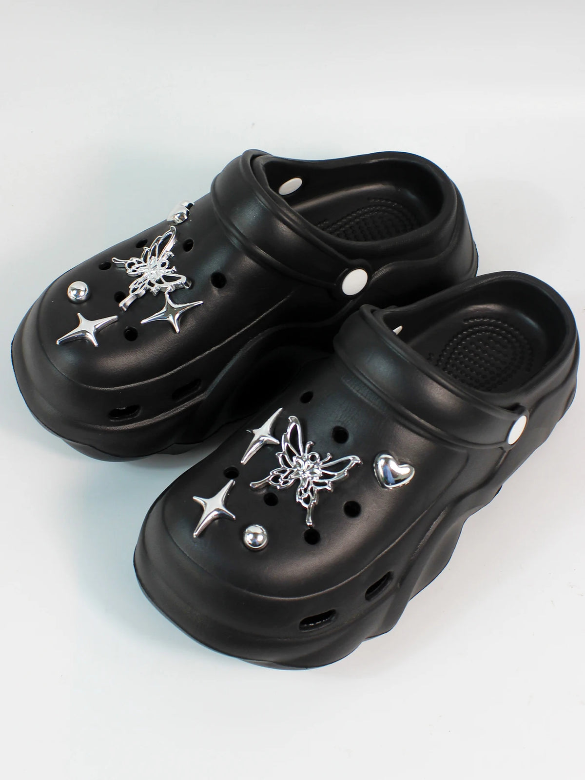 Women DIY Silver Butterfly-Knot Fashion Bow Decor Clogs Summer Sping Autumn Beach Sandals Cave Hole Garden Shoes Students Girls