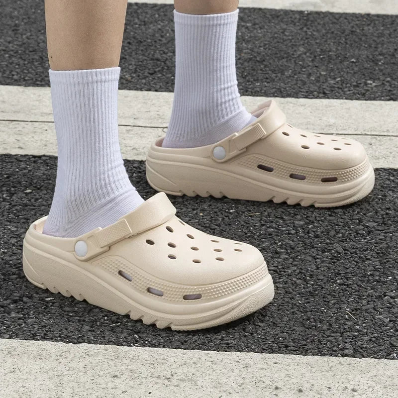 Women Slippers  New Arrival Summer EVA Soft-soled Slides Sandals Indoor Outdoor Walking Beach Shoes Flip Flops Mens Shoes